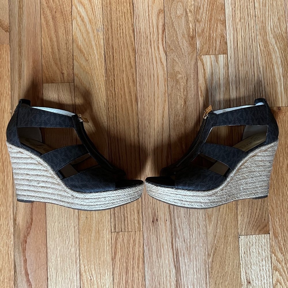 Michael Kors Brown Leather Damita Wedge size 7